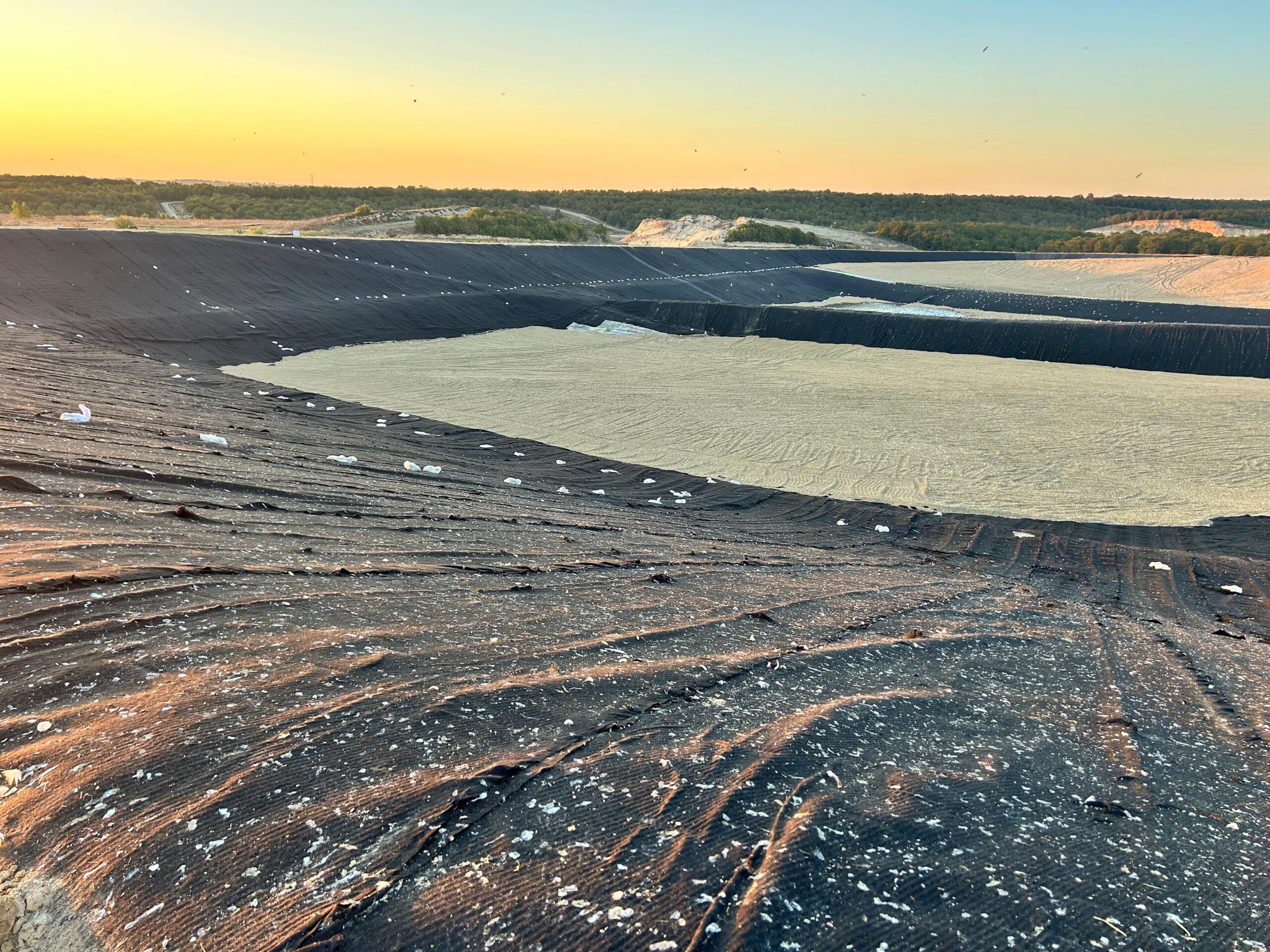 İzolasyon, izolasyon uygulaması, yapı izolasyonu, bina yalıtımı, pvc su tutucu bant, hdpe geomembran, pvc geomembran, pp geotekstil, su yalıtımı çözümleri, enerji verimli izolasyon, dış etke (7)